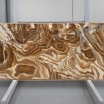 honey onyx con vetas beige